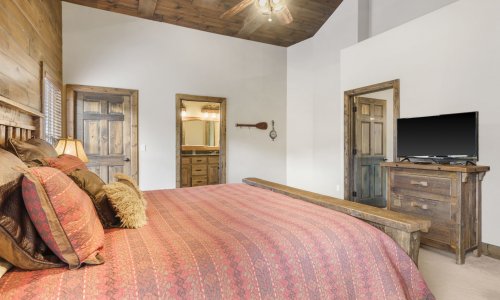 6 Bedroom Lodge