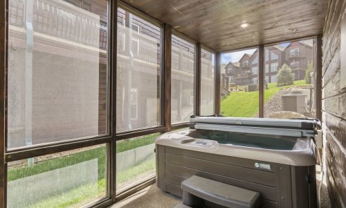 Lodge Hot Tub