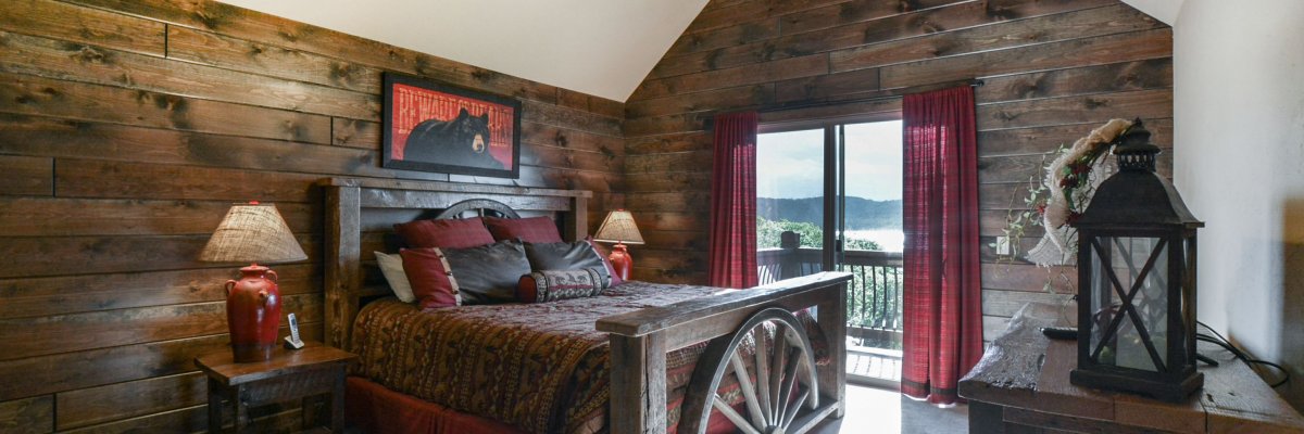 6BV-Master bedroom and view