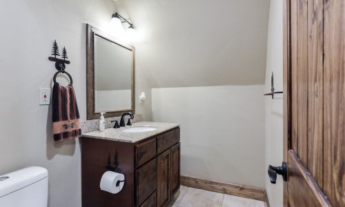 OldMill-guest bath #2