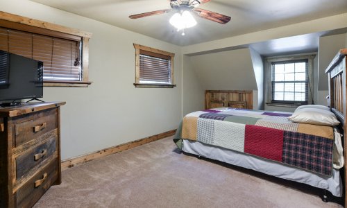 OldMill-guest room #2