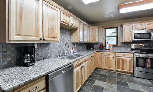 OldMill-kitchen 2
