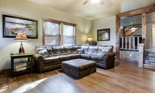 OldMill-living room